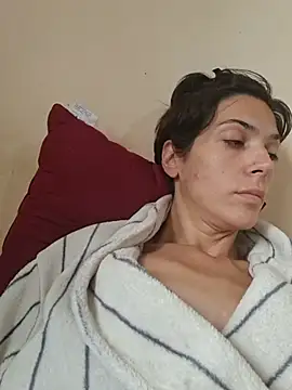 JoLeNe27 online show from 07-16-26, 07:36