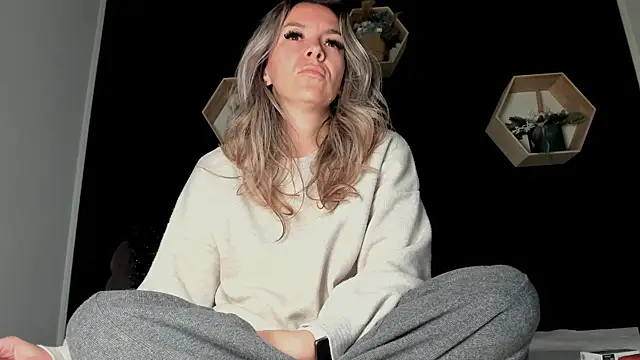 Alesys69 online show from 04-13-26, 09:42