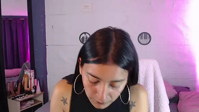 skinny Yizz online show from 07-22-26, 06:11