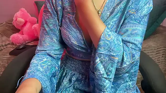 Queen Angelena online show from 05-02-26, 12:59