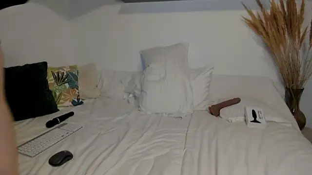 Jadore able online show from 03-11-26, 02:50