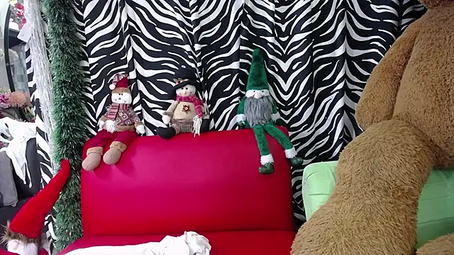 mia beatles online show from 01-06-26, 04:21