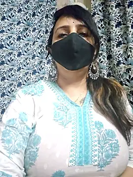 Snapshot of cute-tanvi chatting on 01-08-26, 11:51 cute-tanvi online show from 01-08-26, 11:51