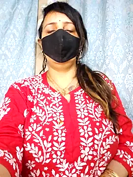 Snapshot of cute-tanvi chatting on 02-13-26, 01:23 cute-tanvi online show from 02-13-26, 01:23