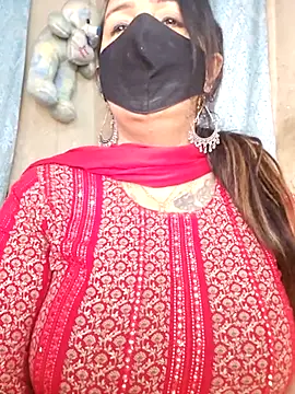 Snapshot of cute-tanvi chatting on 03-18-26, 01:42 cute-tanvi online show from 03-18-26, 01:42