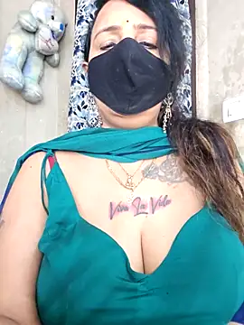 Snapshot of cute-tanvi chatting on 03-21-26, 01:54 cute-tanvi online show from 03-21-26, 01:54