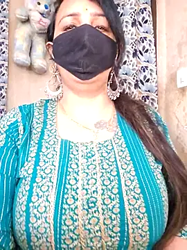 Snapshot of cute-tanvi chatting on 04-10-26, 01:00 cute-tanvi online show from 04-10-26, 01:00