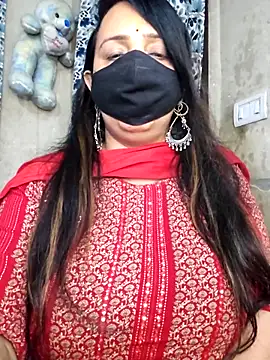 Snapshot of cute-tanvi chatting on 04-13-26, 12:54 cute-tanvi online show from 04-13-26, 12:54