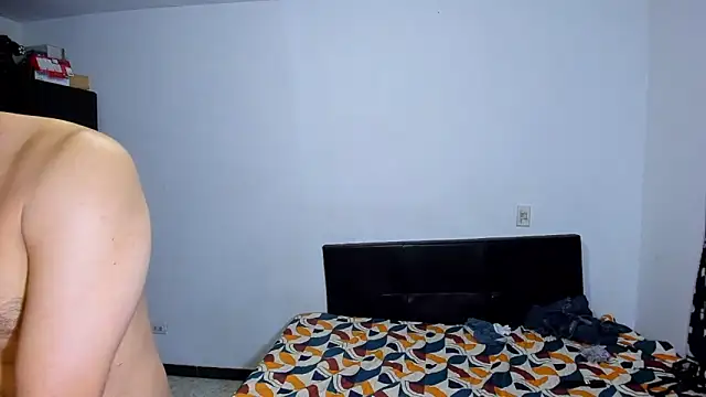 Snapshot of ares_sexxx chatting on 02-16-26, 02:18 ares sexxx online show from 02-16-26, 02:18