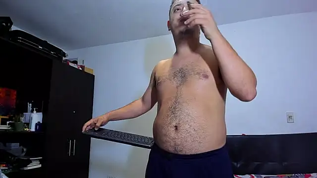 Snapshot of ares_sexxx chatting on 03-13-26, 12:50 ares sexxx online show from 03-13-26, 12:50