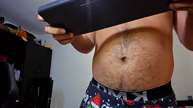 Snapshot of ares_sexxx chatting on 04-06-26, 01:23 ares sexxx online show from 04-06-26, 01:23