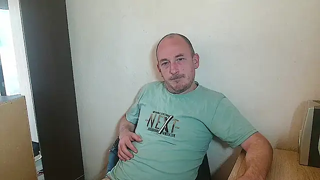 Johan   Barker online show from 03-12-26, 01:06