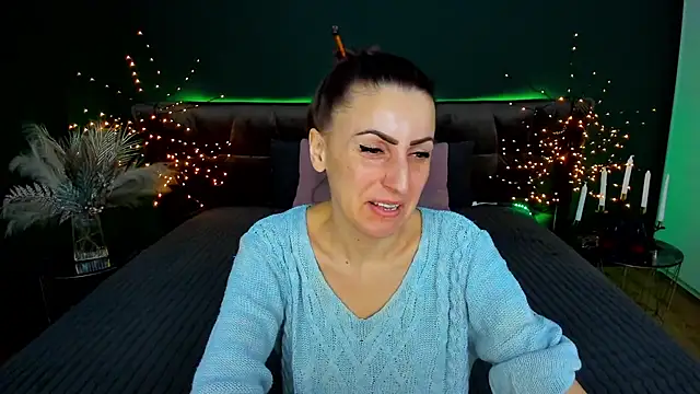 Rebecca Diamond online show from 02-24-26, 06:44