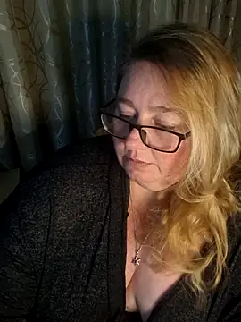 Iceprincess2bad4u online show from 05-11-26, 06:16