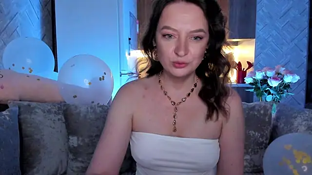 Snapshot of EvaBarsa_ chatting on 07-08-26, 01:43 EvaBarsa online show from 07-08-26, 01:43