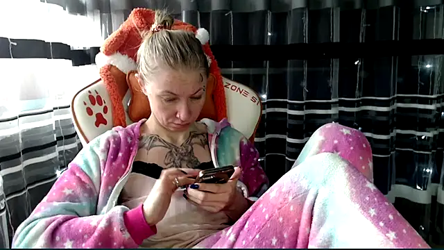 cold lollipop online show from 02-20-26, 07:21