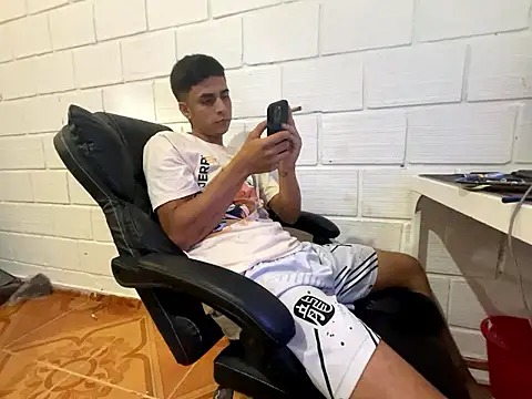 Max TheHorseDick online show from 01-12-26, 10:26