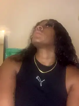 Snapshot of Foreignthababyy chatting on 01-06-26, 03:43 Foreignthababyy online show from 01-06-26, 03:43