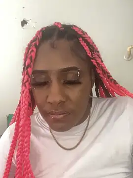 Snapshot of Foreignthababyy chatting on 01-14-26, 03:17 Foreignthababyy online show from 01-14-26, 03:17