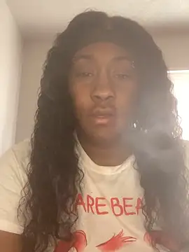 Snapshot of Foreignthababyy chatting on 02-15-26, 03:42 Foreignthababyy online show from 02-15-26, 03:42