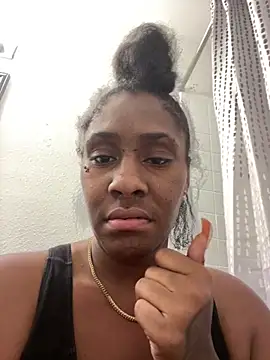 Snapshot of Foreignthababyy chatting on 03-29-26, 05:24 Foreignthababyy online show from 03-29-26, 05:24