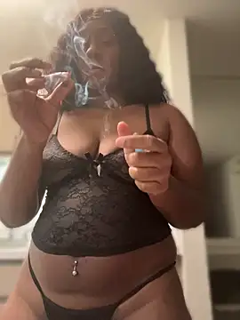 Foreignthababyy online show from 05-15-26, 06:31