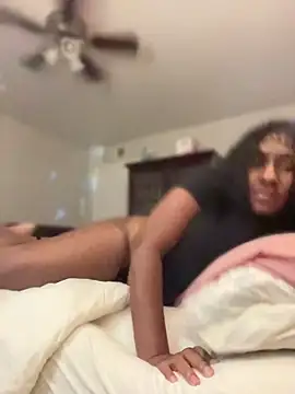 Foreignthababyy online show from 05-17-26, 05:16