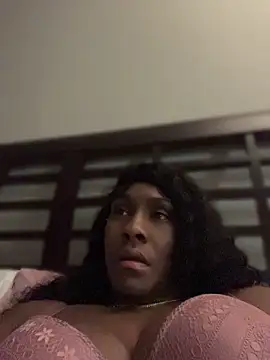 Foreignthababyy online show from 05-24-26, 07:57