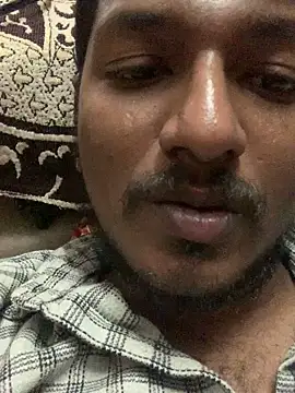 Snapshot of RamseyHot chatting on 03-08-26, 05:28 RamseyHot online show from 03-08-26, 05:28