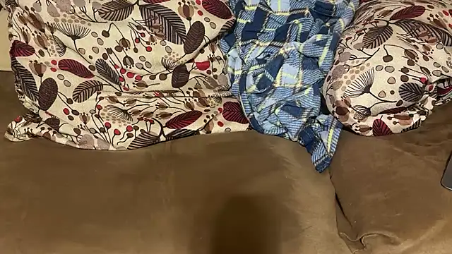 JuanPa secret online show from 04-17-26, 05:54