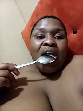 Snapshot of missboobsxx chatting on 02-23-26, 07:11 missboobsxx online show from 02-23-26, 07:11