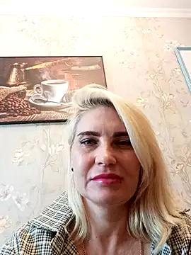 JennyOMay online show from 05-10-26, 04:17
