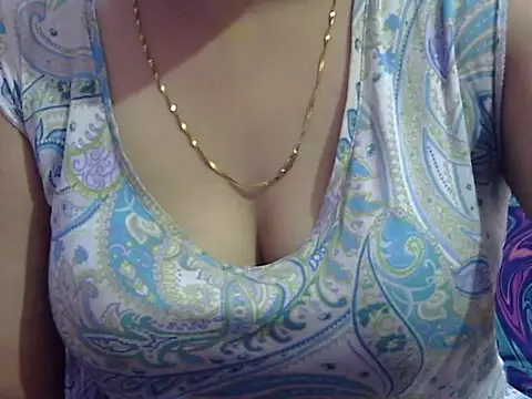 Snapshot of Your_wild_Dia chatting on 07-16-26, 06:41 Your wild Dia online show from 07-16-26, 06:41