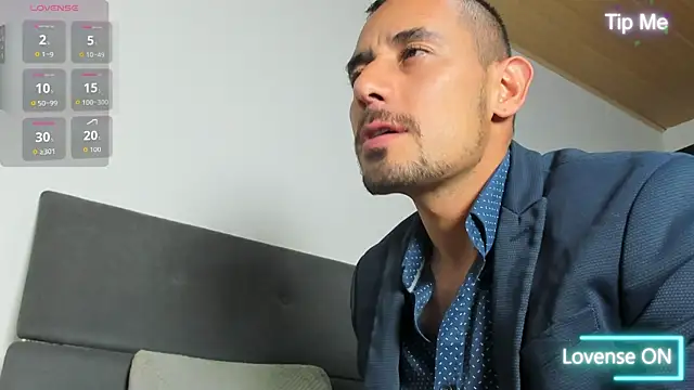Snapshot of jhonyalzate2 chatting on 06-19-26, 02:49 jhonyalzate2 online show from 06-19-26, 02:49