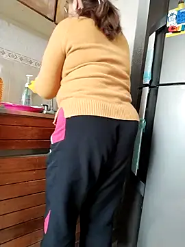 Snapshot of Vicky_Rosse chatting on 03-06-26, 05:09 Vicky Rosse online show from 03-06-26, 05:09