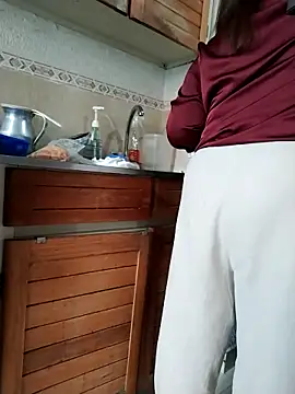 Snapshot of Vicky_Rosse chatting on 03-17-26, 07:28 Vicky Rosse online show from 03-17-26, 07:28