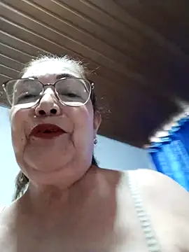 Snapshot of Vicky_Rosse chatting on 03-28-26, 07:02 Vicky Rosse online show from 03-28-26, 07:02