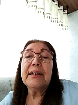 Vicky Rosse online show from 05-13-26, 06:49