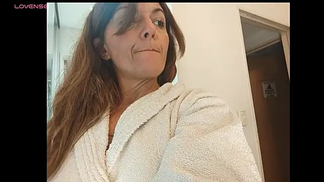 Carolain3 9 online show from 05-20-26, 06:36