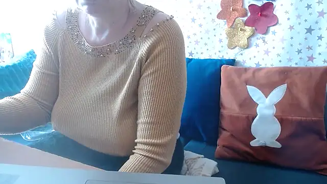 QueenLana online show from 05-02-26, 06:51