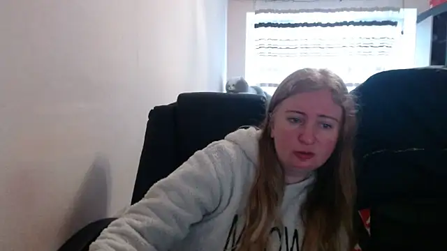 PeterAndJen online show from 03-11-26, 09:26