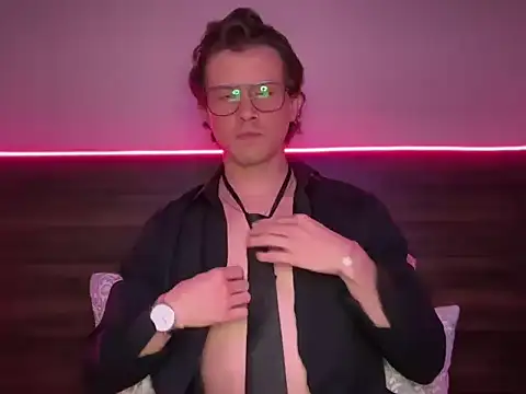 Snapshot of mcklister_kinky_feets chatting on 03-06-26, 10:17 mcklister kinky feets online show from 03-06-26, 10:17