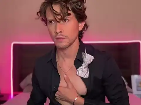 Snapshot of mcklister_kinky_feets chatting on 03-22-26, 05:16 mcklister kinky feets online show from 03-22-26, 05:16