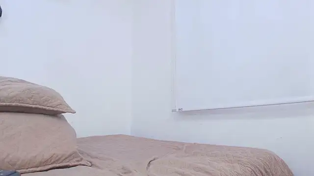 timkerbell  online show from 11-06-25, 07:15