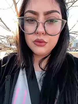 MileyGia online show from 02-21-26, 11:50