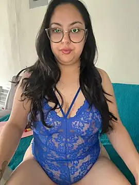 MileyGia online show from 03-06-26, 02:35