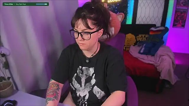 JennKenobi online show from 05-21-26, 02:24