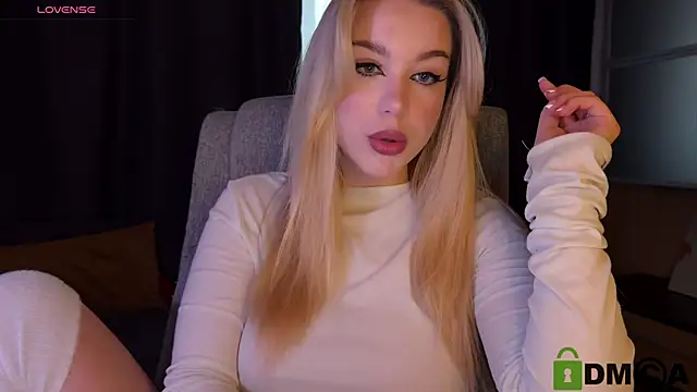 ariashaa online show from 04-19-26, 02:27