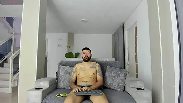 DulceRomance online show from 02-21-26, 06:03