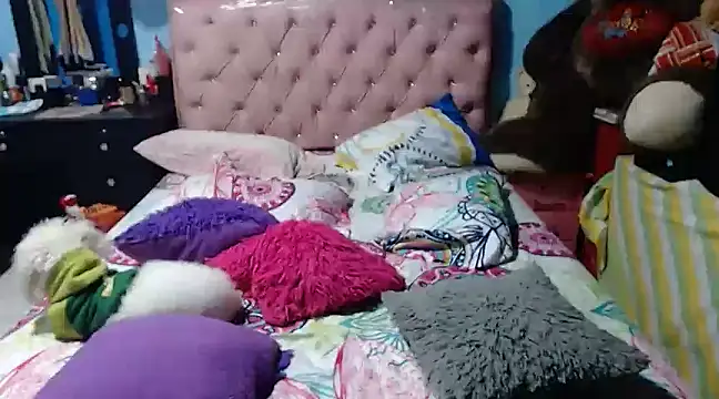 gustavo saaled19 online show from 02-06-25, 03:37